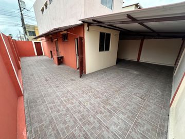 CASA 116m2 ESQUINERA, URB. CATALUÑA, DAULE, VIA A SALITRE