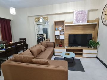 Motivated seller! 2 Bedroom Condo at Sheridan North Towers by DMCI, Kapitolyo, Pasig City