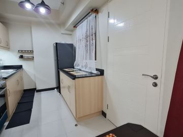 Motivated seller! 2 Bedroom Condo at Sheridan North Towers by DMCI, Kapitolyo, Pasig City