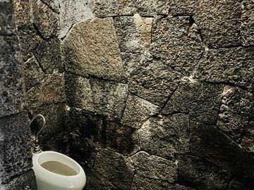 EN VENTA LUJOSA CASA EN PRIVADA DE LEÑEROS CON VIGILANCIA, COL. VISTA HERMOSA, CUERNAVACA MOR.