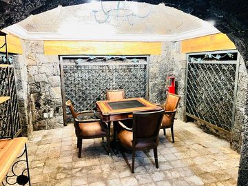 EN VENTA LUJOSA CASA EN PRIVADA DE LEÑEROS CON VIGILANCIA, COL. VISTA HERMOSA, CUERNAVACA MOR.