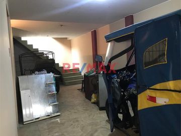 ID: 1081466 Se Vende Casa De Un Piso En San Juan De Lurigancho Jose Carlos Mariategui Galeras