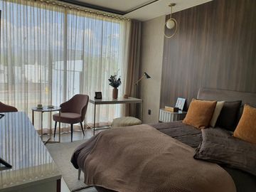 Departamento acabados  de lujo- Nuevo- 2 Recámaras, Alberca, GYM - al Sureste- a 5 Min. de Altacia