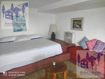 Casa en Venta en Tequesquitengo Morelos Estilo Arabe Mediterraneo a orilla del lago