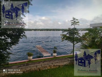 Casa en Venta en Tequesquitengo Morelos Estilo Arabe Mediterraneo a orilla del lago