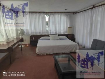 Casa en Venta en Tequesquitengo Morelos Estilo Arabe Mediterraneo a orilla del lago