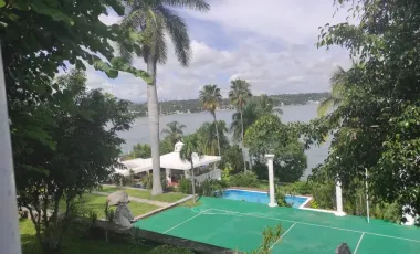 Tequesquitengo Morelos Casa En Venta Estilo Arabe Mediterraneo A Orilla Del Lago