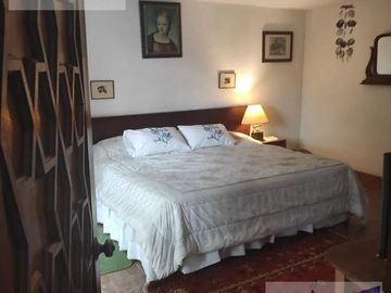 Casa en Venta en Tequesquitengo Morelos Estilo Arabe Mediterraneo a orilla del lago