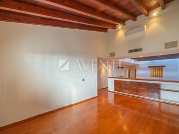 Casa en Venta en Isla Dorada Residencial Cancún, Quintana Roo.