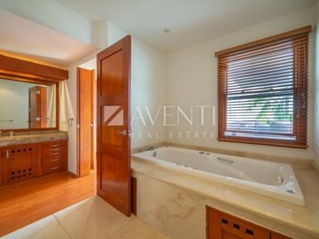 Casa en Venta en Isla Dorada Residencial Cancún, Quintana Roo.