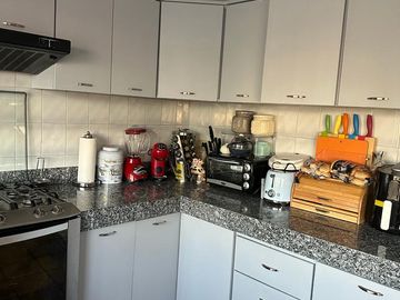 EN VENTA PRECIOSA CASA EN LA HERRADURA CON VISTAS HERMOSAS Y MUCHO SOL