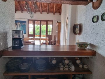 MAGNIFICA CASA EN VENTA, ESTILO VALLESANA