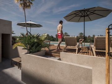 Estudios AMUEBLADOS Y EQUIPADOS CON VISTA AL MAR EN PLAYA DEL CARMEN