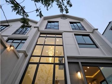Garden Villa  3-storey with Doi Suthep View, Chiang Mai