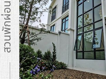 Garden Villa  3-storey with Doi Suthep View, Chiang Mai