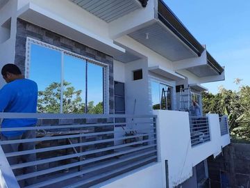 RUSH SALE! NEWLY BUILT 6-UNITS APARTMENT NEAR MCARTHUR HIGHWAY