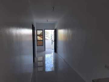 RUSH SALE! NEWLY BUILT 6-UNITS APARTMENT NEAR MCARTHUR HIGHWAY