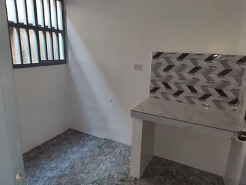 RUSH SALE! NEWLY BUILT 6-UNITS APARTMENT NEAR MCARTHUR HIGHWAY