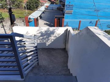 RUSH SALE! NEWLY BUILT 6-UNITS APARTMENT NEAR MCARTHUR HIGHWAY