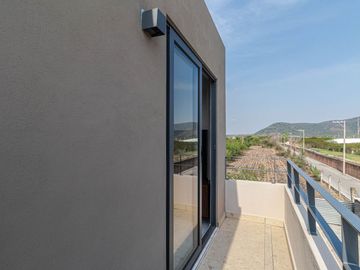 Casa en Venta con Alberca a 10 minutos de Cuautla Morelos