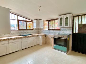 QUINTA EN VENTA  YARUQUI