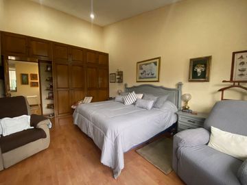HACIENDA DE LAS PALMAS, INTERLOMAS, CASA 4 RECAMARAS Y JARDIN