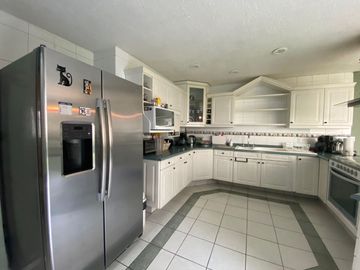 HACIENDA DE LAS PALMAS, INTERLOMAS, CASA 4 RECAMARAS Y JARDIN