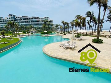 Departamento en venta de 4 recámaras con playa