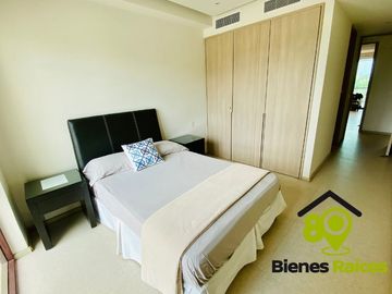 Departamento en venta de 4 recámaras con playa