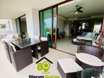 Departamento en venta de 4 recámaras con playa
