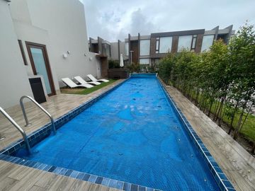 CASA DE VENTA, CONJUNTO PRIVADO, CUMBAYA