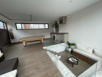 CASA DE VENTA, CONJUNTO PRIVADO, CUMBAYA