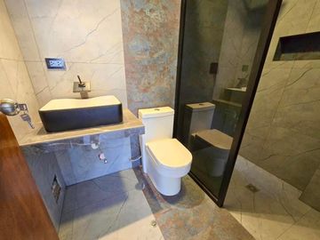 HERMOSA CASA DE ESTRENO EN VENTA EN URB.BOULEVARD COUNTRY CLUB
