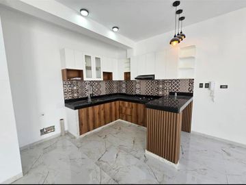 HERMOSA CASA DE ESTRENO EN VENTA EN URB.BOULEVARD COUNTRY CLUB
