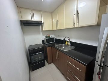 1Br Condo Unit for Sale in Parkside Villas Newport Pasay City