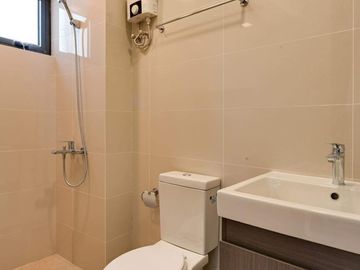 FOR SALE - Townhouse in Brgy. Teacher East Village, Quezon City