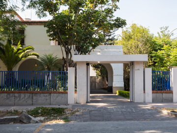 CASONA PATRIMONIO CULTURAL DE GUADALAJARA A LA VENTA EN COLONIA LAFAYETTE