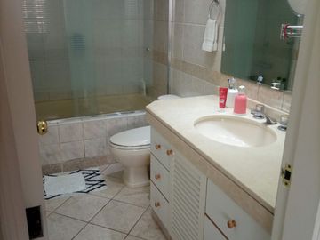DEPARTAMENTO EN VENTA EN EL GOLF DE SAN ISIDRO