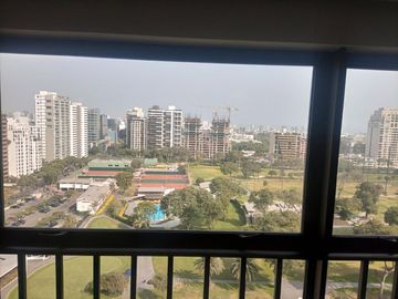 DEPARTAMENTO EN VENTA EN EL GOLF DE SAN ISIDRO