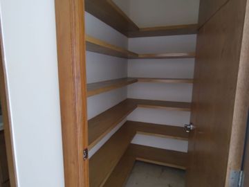 Se vende departamento en Torre Livorno en Lomas Altas