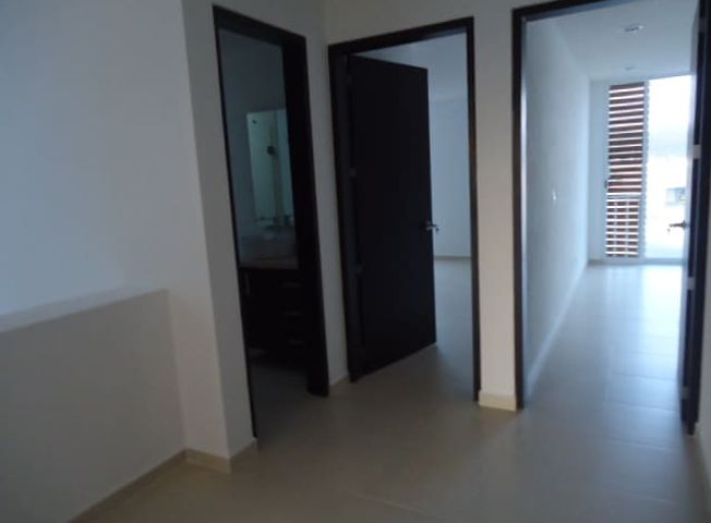 Foto Depto de 2 plantas en condominio con vigilancia 24/7 muy ubicado alberca gym