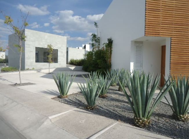 Foto Depto de 2 plantas en condominio con vigilancia 24/7 muy ubicado alberca gym