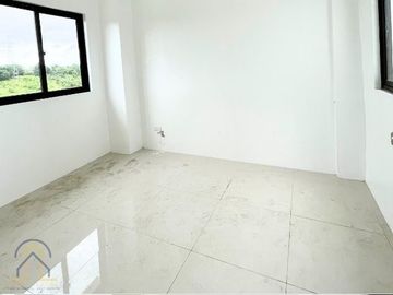 Townhouse for Sale in The Villas, Dasmariñas Cavite