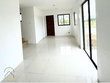 Townhouse for Sale in The Villas, Dasmariñas Cavite