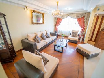 CASA DE VENTA NORTE DE QUITO, 