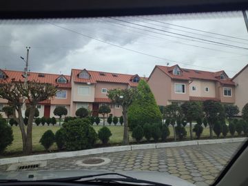 CASA EN VENTA SECTOR NORTE (EL ARENAL CASALES BUENAVENTURA)