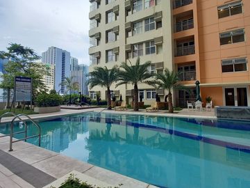1bedroom condominium in makati paseo de roces rent to own for sale
