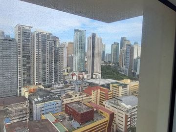 1bedroom condominium in makati paseo de roces rent to own for sale
