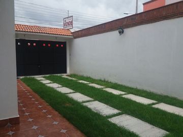 CASA SEMINUEVA, DISEÑO Y ARQUITECTURA CONTEMPORANEA