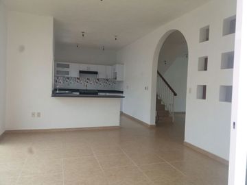 CASA SEMINUEVA, DISEÑO Y ARQUITECTURA CONTEMPORANEA